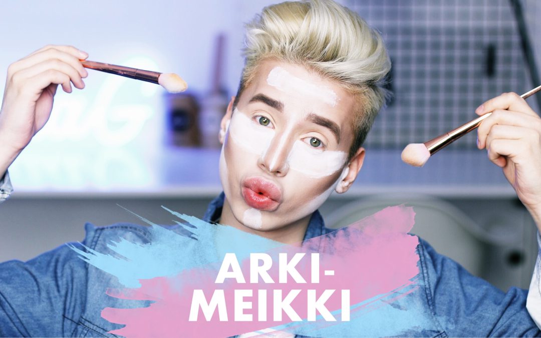 VIDEO: MEIKKAAVA MIES