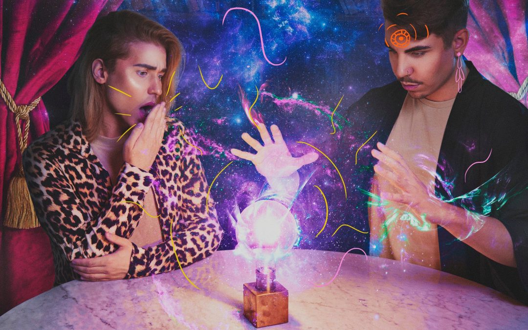 PARANORMAALIT KOKEMUKSEMME – OIKEA SYY MUUTTOOMME / OLOHUONE-PODCAST