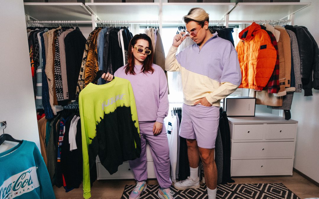 EPÄONNEN MATKA SEKÄ TOTUUKSIA TOISESTA / OLOHUONE-PODCAST